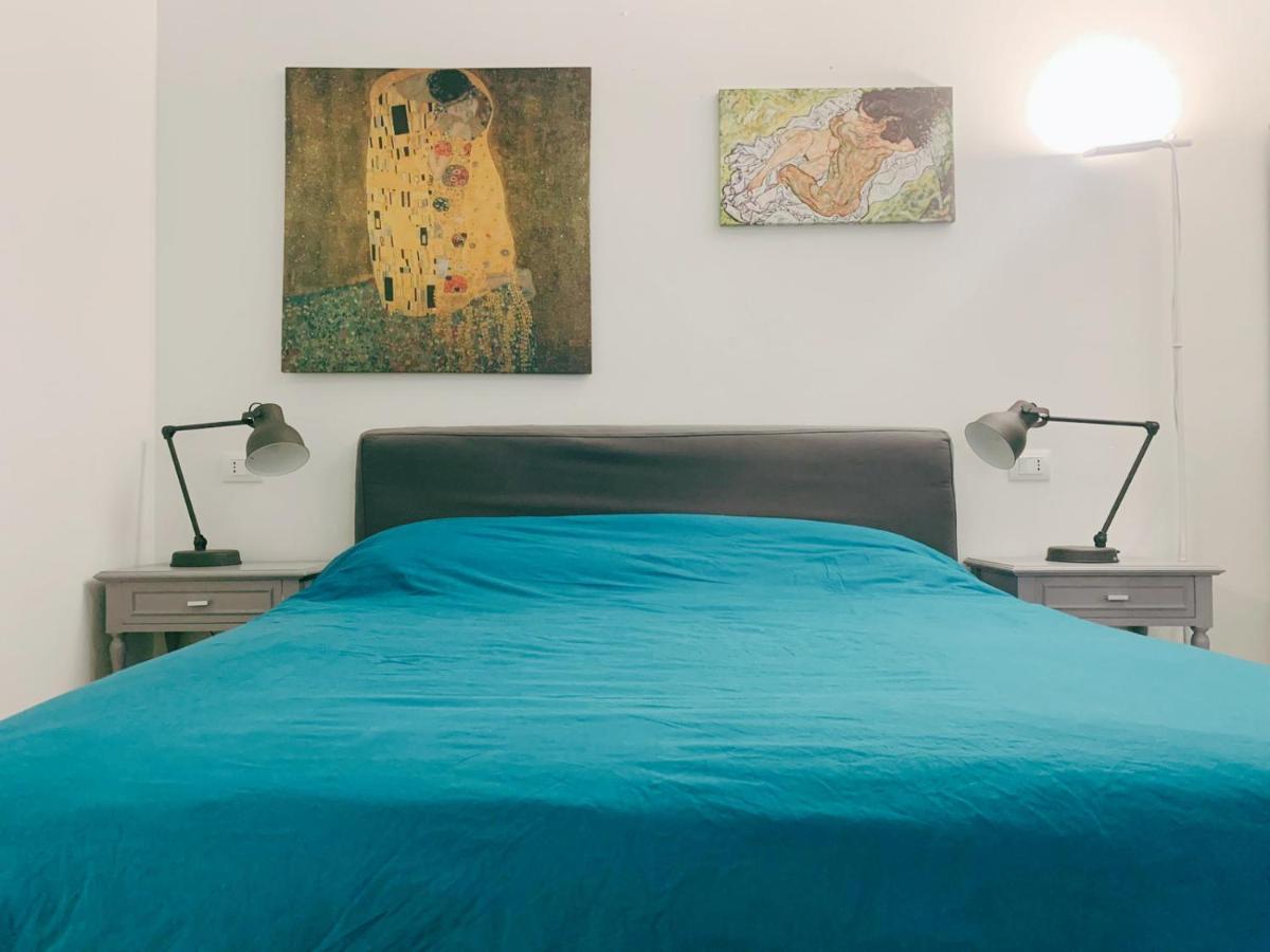 Premium Apartment In The City Center - Via Orfeo 12 Bologna Luaran gambar